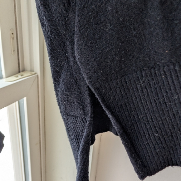 Men's Black Sweater - Picture 4 of 6